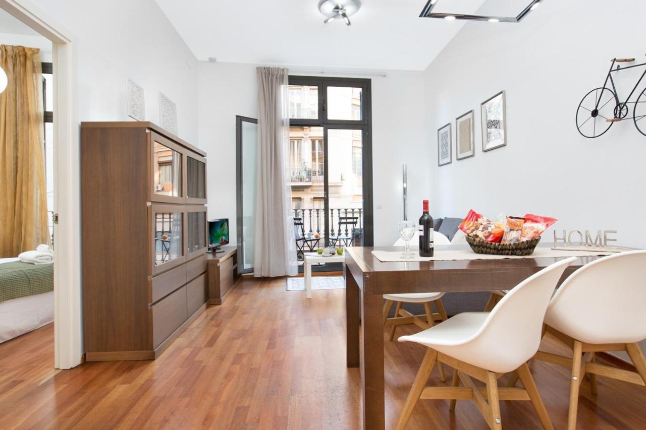 Stay U-Nique Apartments Balmes バルセロナ エクステリア 写真